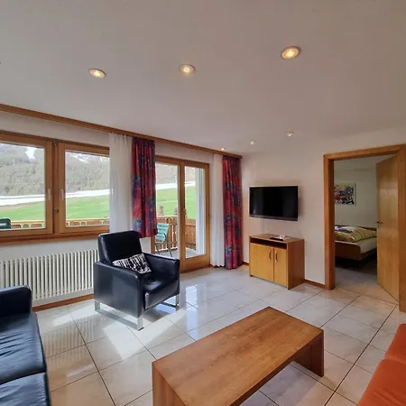 Azurit Ski-in, Ski-out